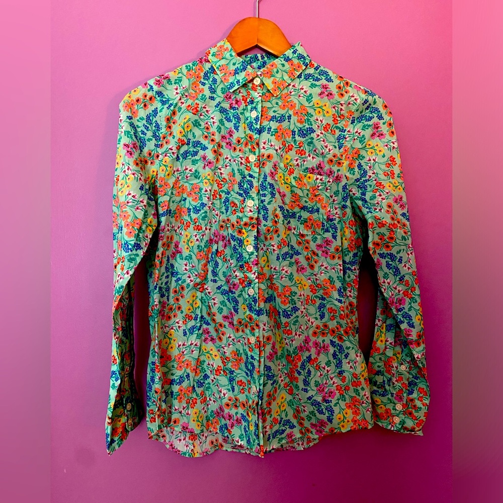 NWT Jcrew blouse green floral. Size small